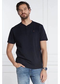 Tommy Hilfiger T-shirt HENLEY | Regular Fit ze sklepu Gomez Fashion Store w kategorii T-shirty męskie - zdjęcie 172862414
