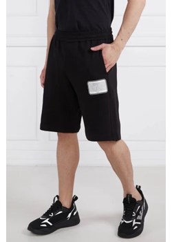 EA7 Szorty | Regular Fit ze sklepu Gomez Fashion Store w kategorii Spodenki męskie - zdjęcie 172863674