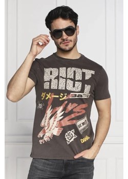 GUESS T-shirt RIOT TOUR | Regular Fit ze sklepu Gomez Fashion Store w kategorii T-shirty męskie - zdjęcie 172864914