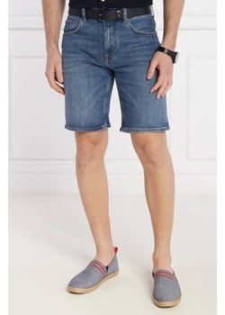 Tommy Hilfiger Jeansowe szorty BROOKLYN | Regular Fit ze sklepu Gomez Fashion Store w kategorii Spodenki męskie - zdjęcie 172866133