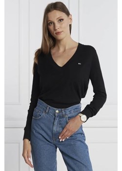 Tommy Jeans Sweter | Regular Fit ze sklepu Gomez Fashion Store w kategorii Swetry damskie - zdjęcie 172871501