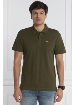 Tommy Jeans Polo TJM CLSC BADGE | Slim Fit ze sklepu Gomez Fashion Store w kategorii T-shirty męskie - zdjęcie 172884944