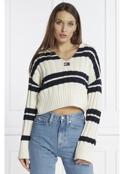Tommy Jeans Sweter STRIPE EXT | Cropped Fit ze sklepu Gomez Fashion Store w kategorii Swetry damskie - zdjęcie 172891294