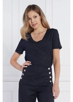 Tommy Hilfiger T-shirt REG V-NK FEM METALLIC SS | Regular Fit ze sklepu Gomez Fashion Store w kategorii Bluzki damskie - zdjęcie 172893033