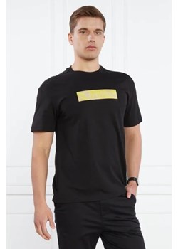 Calvin Klein T-shirt CAMO RAISED BOX LOGO | Comfort fit ze sklepu Gomez Fashion Store w kategorii T-shirty męskie - zdjęcie 172897191