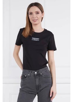 CALVIN KLEIN JEANS T-shirt STRIPE LOGO | Regular Fit ze sklepu Gomez Fashion Store w kategorii Bluzki damskie - zdjęcie 172902414