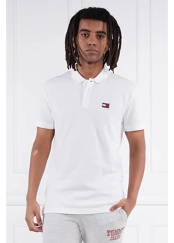 Tommy Jeans Polo TJM CLSC XS BADGE | Regular Fit ze sklepu Gomez Fashion Store w kategorii T-shirty męskie - zdjęcie 172917322