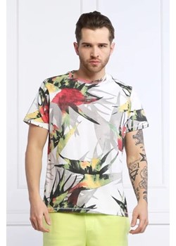 GUESS T-shirt STRELY | Regular Fit ze sklepu Gomez Fashion Store w kategorii T-shirty męskie - zdjęcie 172922950