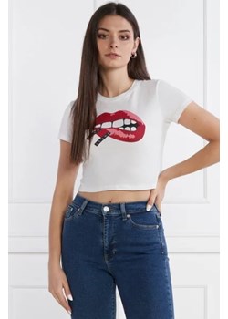 Tommy Jeans T-shirt WASHED TJ LIPS | Cropped Fit ze sklepu Gomez Fashion Store w kategorii Bluzki damskie - zdjęcie 172928101