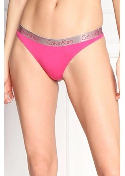 Calvin Klein Underwear Stringi ze sklepu Gomez Fashion Store w kategorii Majtki damskie - zdjęcie 172931284