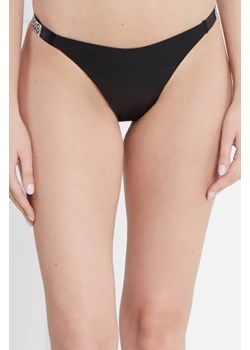 Guess Underwear Stringi ze sklepu Gomez Fashion Store w kategorii Majtki damskie - zdjęcie 172934711
