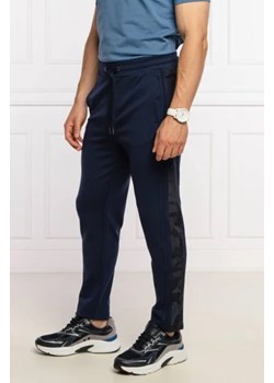 Joop! Spodnie dresowe 19Savas | Regular Fit ze sklepu Gomez Fashion Store w kategorii Spodnie męskie - zdjęcie 172936974