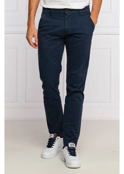 Tommy Jeans Spodnie chino Scanton | Slim Fit ze sklepu Gomez Fashion Store w kategorii Spodnie męskie - zdjęcie 172937550