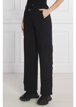 GCDS Spodnie dresowe | Regular Fit | high waist ze sklepu Gomez Fashion Store w kategorii Spodnie damskie - zdjęcie 172942492