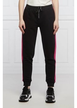 Liu Jo Sport Spodnie dresowe | Regular Fit ze sklepu Gomez Fashion Store w kategorii Spodnie damskie - zdjęcie 172945313