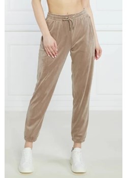 Juicy Couture Spodnie dresowe LILIAN JOGGERS ze sklepu Gomez Fashion Store w kategorii Spodnie damskie - zdjęcie 172946932