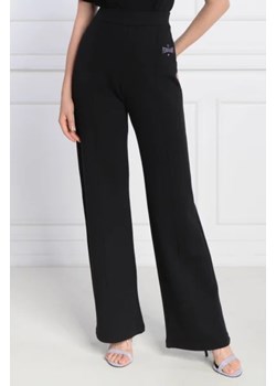 Chiara Ferragni Spodnie | Regular Fit ze sklepu Gomez Fashion Store w kategorii Spodnie damskie - zdjęcie 172949023