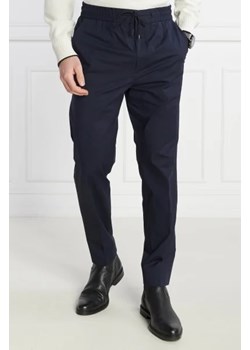 HUGO Spodnie chino Howard231X | Regular Fit ze sklepu Gomez Fashion Store w kategorii Spodnie męskie - zdjęcie 172949660