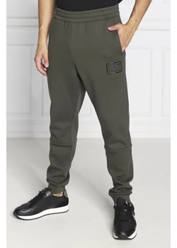 EA7 Spodnie dresowe | Regular Fit ze sklepu Gomez Fashion Store w kategorii Spodnie męskie - zdjęcie 172954424