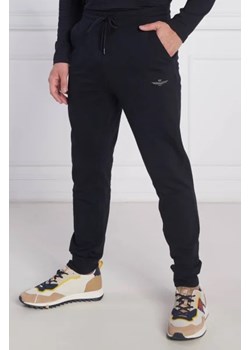 Aeronautica Militare Spodnie | Regular Fit ze sklepu Gomez Fashion Store w kategorii Spodnie męskie - zdjęcie 172956262