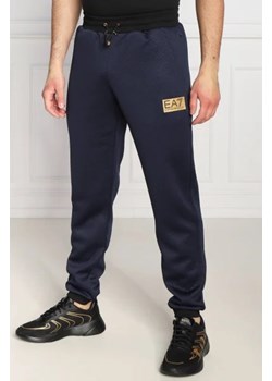 EA7 Spodnie dresowe | Regular Fit ze sklepu Gomez Fashion Store w kategorii Spodnie męskie - zdjęcie 172958743