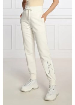Karl Lagerfeld Spodnie dresowe | Regular Fit ze sklepu Gomez Fashion Store w kategorii Spodnie damskie - zdjęcie 172959003