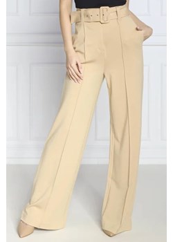 GUESS Spodnie z paskiem DARYL | Relaxed fit ze sklepu Gomez Fashion Store w kategorii Spodnie damskie - zdjęcie 172960550