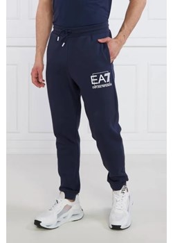 EA7 Spodnie dresowe | Regular Fit ze sklepu Gomez Fashion Store w kategorii Spodnie męskie - zdjęcie 172961454