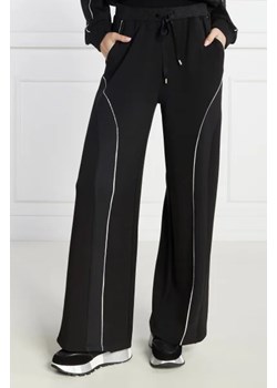 Liu Jo Sport Spodnie dresowe | Regular Fit ze sklepu Gomez Fashion Store w kategorii Spodnie damskie - zdjęcie 172962123