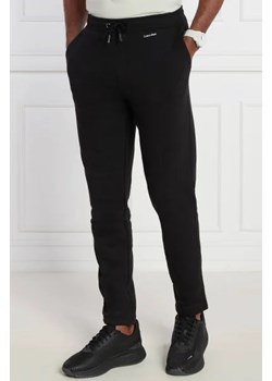 Calvin Klein Spodnie dresowe | Comfort fit ze sklepu Gomez Fashion Store w kategorii Spodnie męskie - zdjęcie 172963763