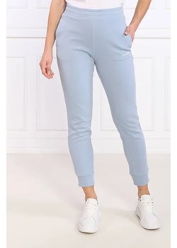 Calvin Klein Spodnie dresowe | Regular Fit ze sklepu Gomez Fashion Store w kategorii Spodnie damskie - zdjęcie 172963890
