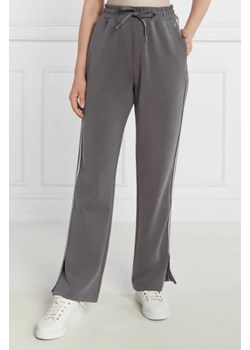 Joop! Spodnie dresowe | Relaxed fit ze sklepu Gomez Fashion Store w kategorii Spodnie damskie - zdjęcie 172964780