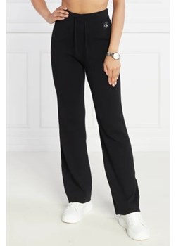 CALVIN KLEIN JEANS Spodnie dresowe STRAIGHT KNITTED | Regular Fit ze sklepu Gomez Fashion Store w kategorii Spodnie damskie - zdjęcie 172965231