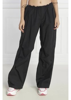 Tommy Jeans Spodnie | Relaxed fit ze sklepu Gomez Fashion Store w kategorii Spodnie damskie - zdjęcie 172965402
