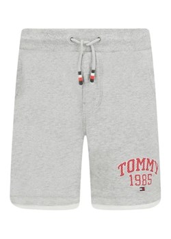 Tommy Hilfiger Szorty | Regular Fit ze sklepu Gomez Fashion Store w kategorii Spodenki chłopięce - zdjęcie 172966320