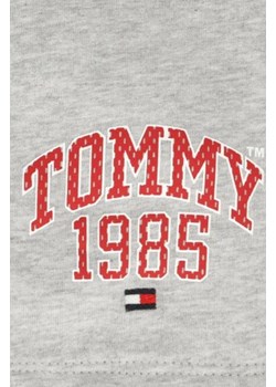Tommy Hilfiger Szorty | Regular Fit ze sklepu Gomez Fashion Store w kategorii Spodenki chłopięce - zdjęcie 172966323