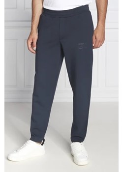 Armani Exchange Spodnie dresowe | Regular Fit ze sklepu Gomez Fashion Store w kategorii Spodnie męskie - zdjęcie 172966893