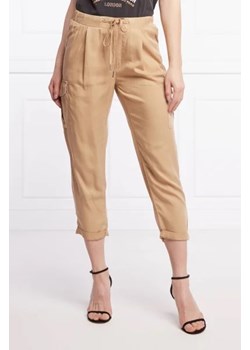 Pepe Jeans London Spodnie cargo JYNX | Relaxed fit | high waist ze sklepu Gomez Fashion Store w kategorii Spodnie damskie - zdjęcie 172968232
