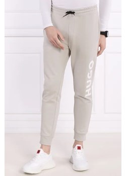 HUGO Spodnie dresowe Dutschi | Regular Fit ze sklepu Gomez Fashion Store w kategorii Spodnie męskie - zdjęcie 172970162