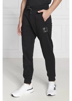 Armani Exchange Spodnie dresowe | Regular Fit ze sklepu Gomez Fashion Store w kategorii Spodnie męskie - zdjęcie 172971713