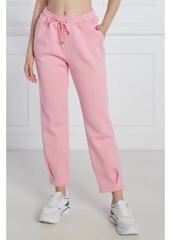 Liu Jo Sport Spodnie dresowe | Regular Fit ze sklepu Gomez Fashion Store w kategorii Spodnie damskie - zdjęcie 172973172