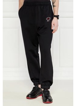 HUGO Spodnie Dunbello ze sklepu Gomez Fashion Store w kategorii Spodnie męskie - zdjęcie 172974341