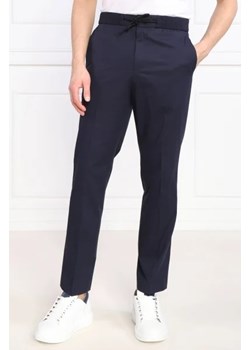 HUGO Spodnie dresowe Howie232X | Regular Fit ze sklepu Gomez Fashion Store w kategorii Spodnie męskie - zdjęcie 172974622