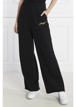 HUGO Spodnie dresowe Nasuede_2 | Oversize fit ze sklepu Gomez Fashion Store w kategorii Spodnie damskie - zdjęcie 172976304