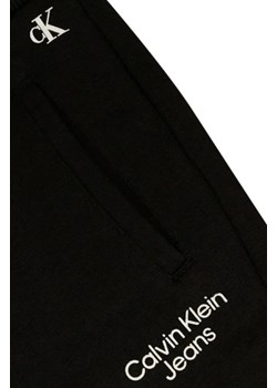 CALVIN KLEIN JEANS Spodnie dresowe | Regular Fit ze sklepu Gomez Fashion Store w kategorii Spodnie chłopięce - zdjęcie 172979990