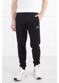 EA7 Spodnie dresowe | Regular Fit ze sklepu Gomez Fashion Store w kategorii Spodnie męskie - zdjęcie 172980443