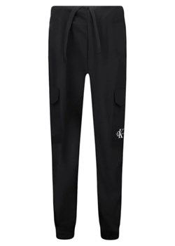 CALVIN KLEIN JEANS Spodnie dresowe | Regular Fit ze sklepu Gomez Fashion Store w kategorii Spodnie chłopięce - zdjęcie 172984274