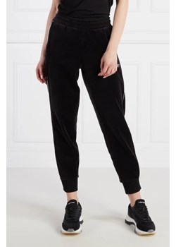 DKNY Sport Spodnie dresowe | Regular Fit ze sklepu Gomez Fashion Store w kategorii Spodnie damskie - zdjęcie 172986824
