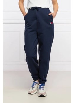 Tommy Jeans Spodnie dresowe | Relaxed fit ze sklepu Gomez Fashion Store w kategorii Spodnie damskie - zdjęcie 172990022