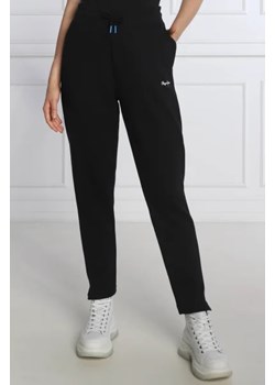 Pepe Jeans London Spodnie dresowe | Regular Fit ze sklepu Gomez Fashion Store w kategorii Spodnie damskie - zdjęcie 172991134